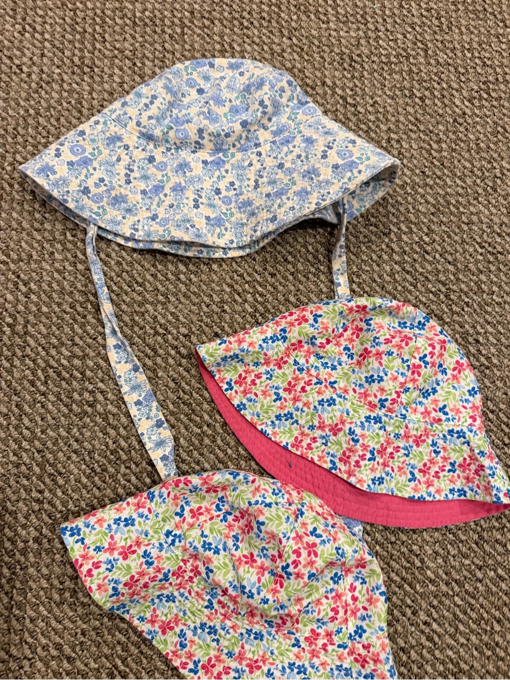 New Kids Floral Sun Hats  (3) Reversible Pink Floral Fits Sizes Infant - 5T
